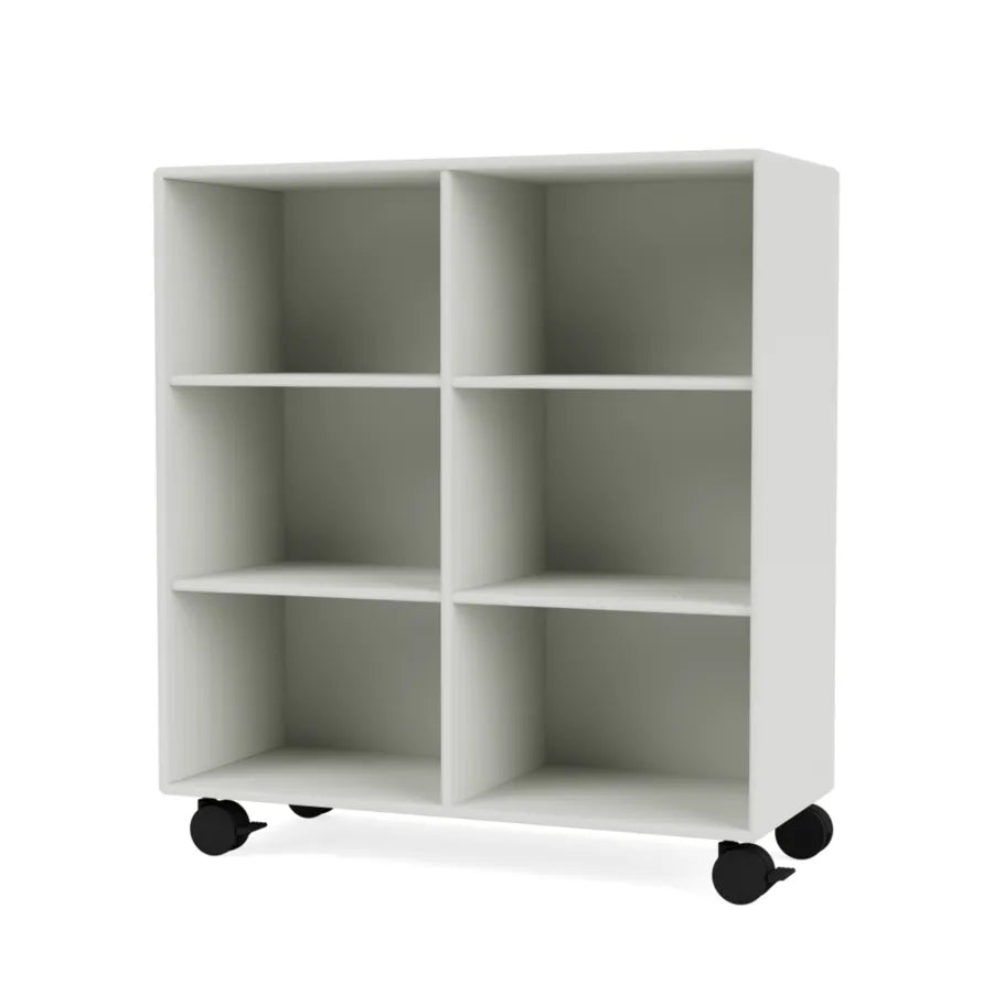 1113 reol inkl. hjul fra Montana