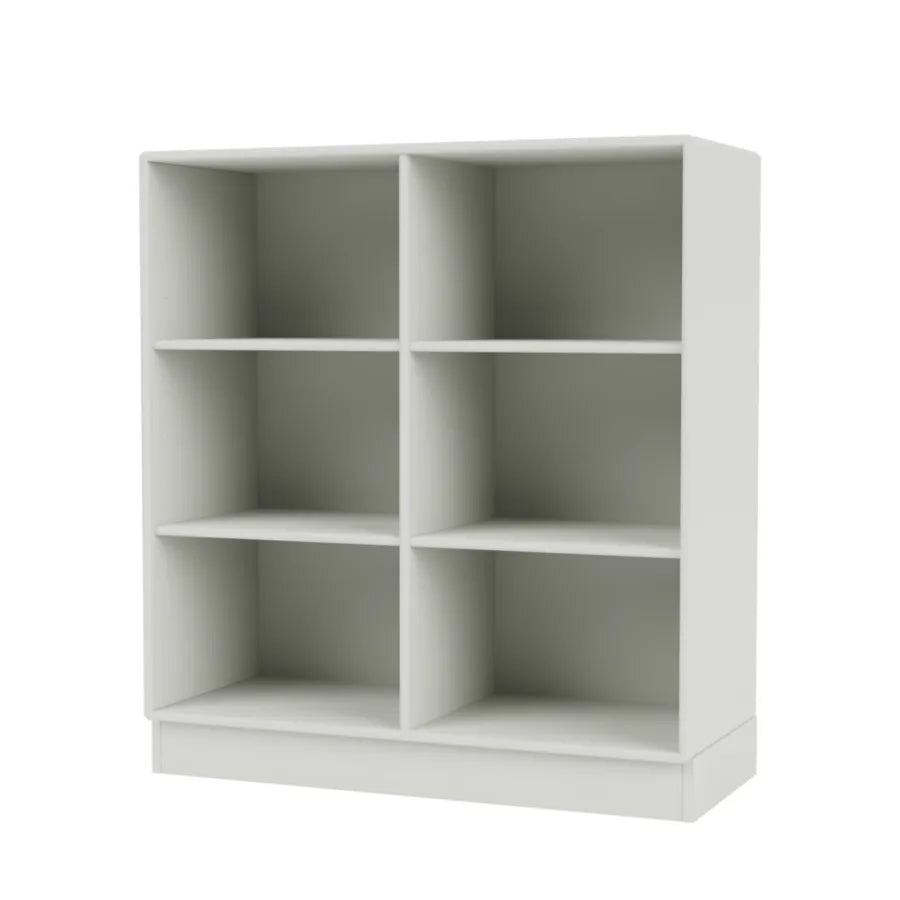 1113 reol inkl. sokkel fra Montana