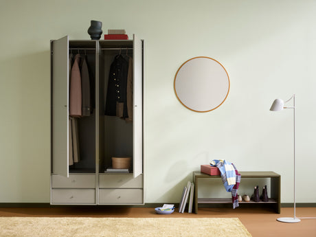 Attire IV garderobe, inkl. sokkel 3 cm fra Montana - Clay - Jacobsen Plus