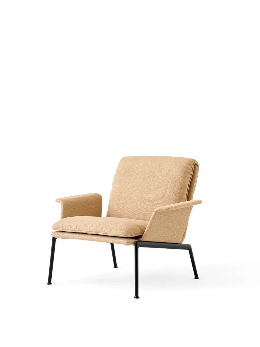 Muno LN19 Lounge Chair fra &Tradition - Clay 0007 / Warm Black - Jacobsen Plus