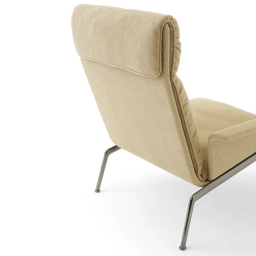 Muno LN17 Lounge Chair fra &Tradition