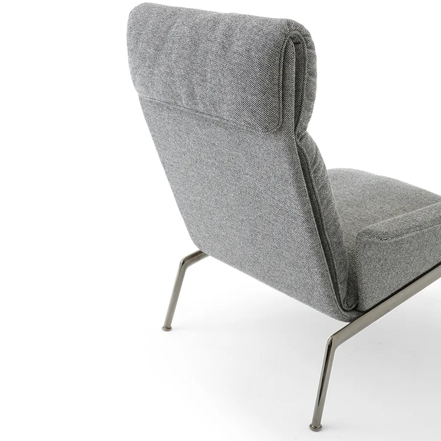 Muno LN17 Lounge Chair fra &Tradition