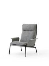 Muno LN17 Lounge Chair fra &Tradition - Hallingdal 0126 / Warm Black - Jacobsen Plus