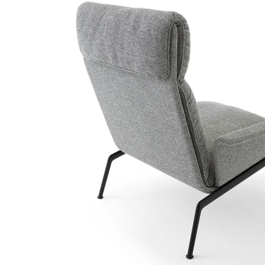 Muno LN17 Lounge Chair fra &Tradition