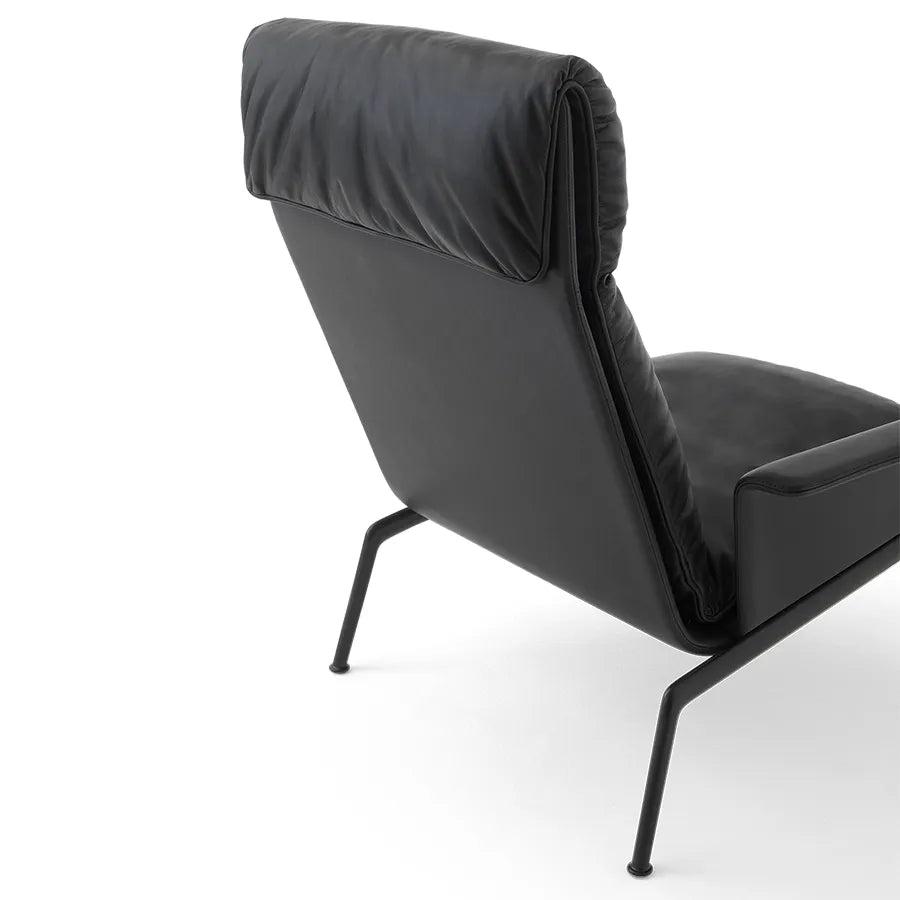 Muno LN17 Lounge Chair fra &Tradition