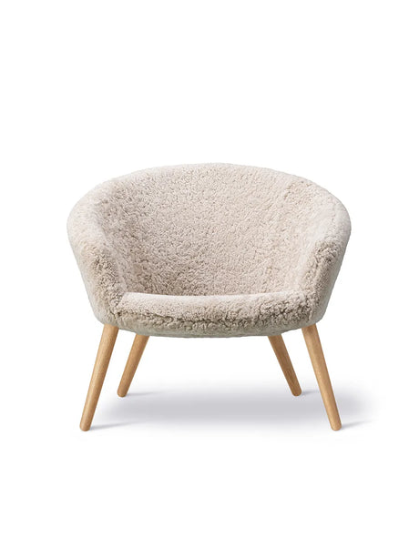 Ditzel Lounge Chair, lammeskind fra Fredericia Furniture - Eg - Jacobsen Plus