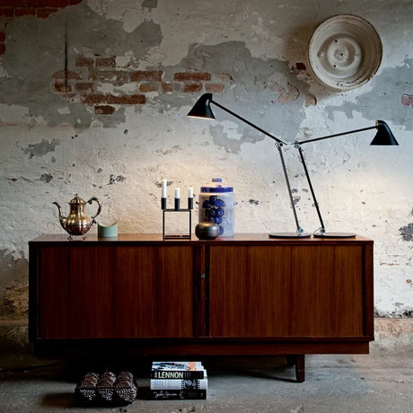 NJP bordlampe fra Louis Poulsen - Sort / Fod - Jacobsen Plus
