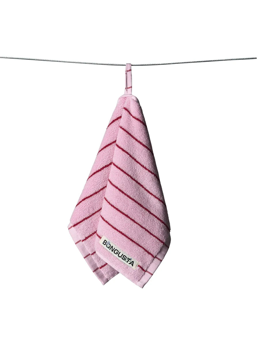 Naram towel - Baby pink & Ski patrol fra Bongusta