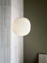 Lantern pendel small, fra New Works - 3 - Jacobsen Plus