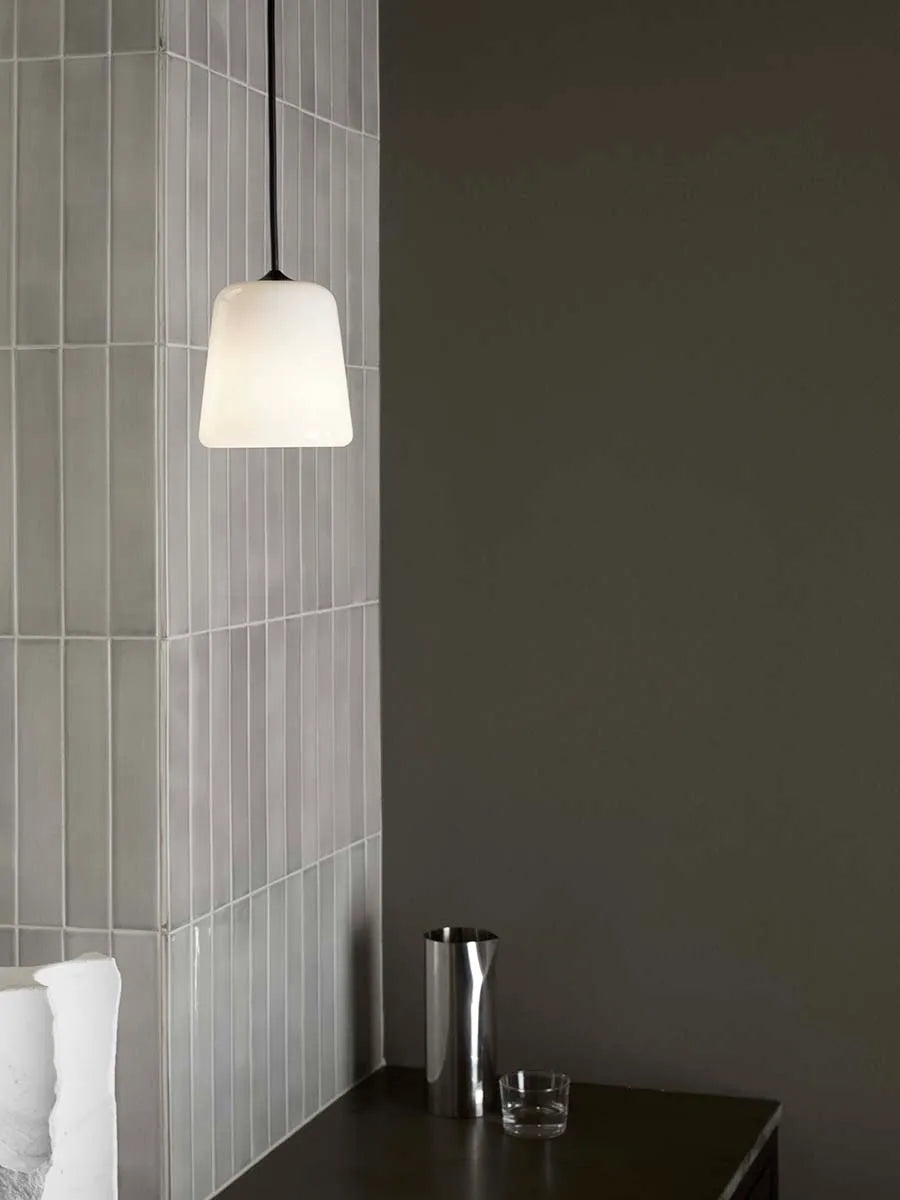 Material pendel fra New Works