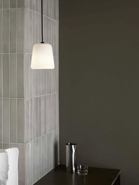 Material pendel fra New Works - Eg - Jacobsen Plus