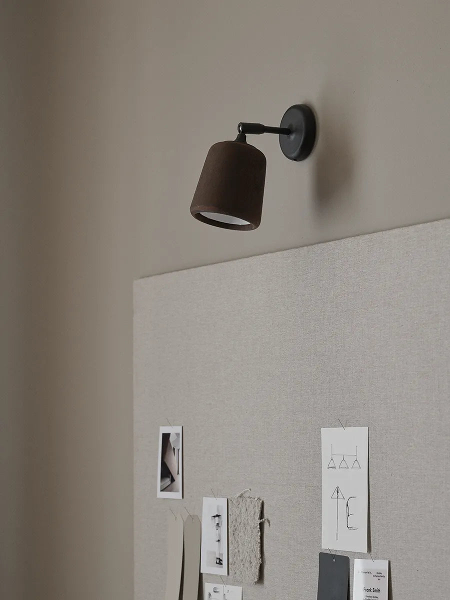 Material væglampe fra New Works - 2 - Jacobsen Plus
