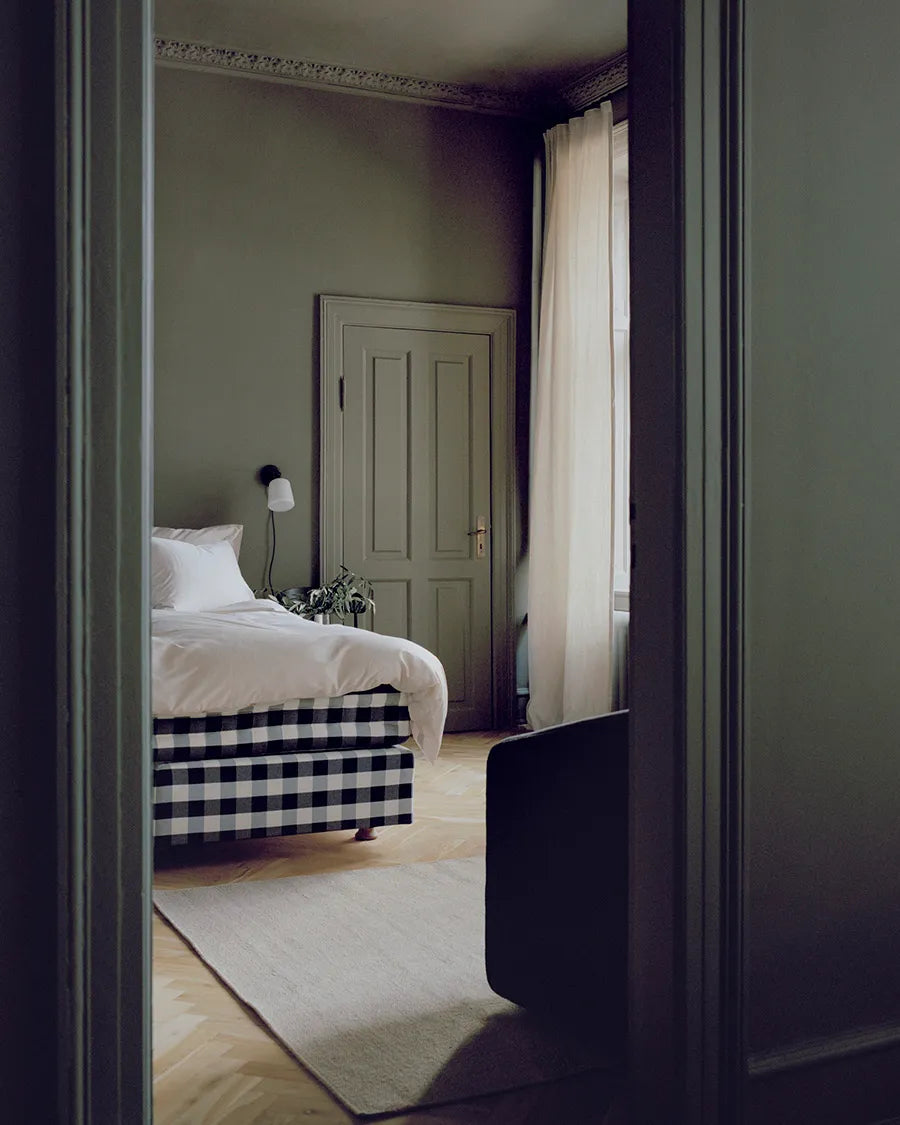 Material væglampe fra New Works