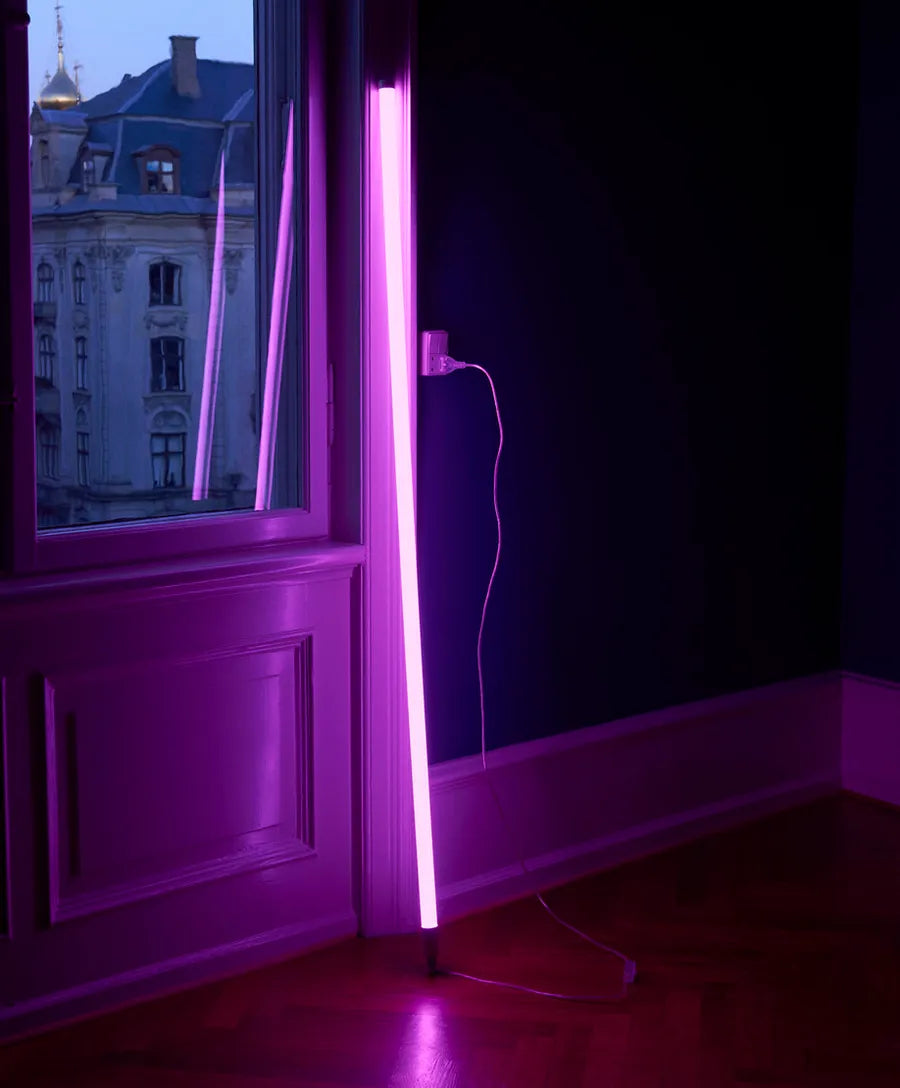 Neon Tube LED fra Hay - 2 - Jacobsen Plus