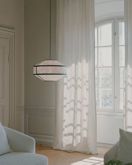 Kite Pendant Lamp, Ø55 cm fra New Works - White - Jacobsen Plus