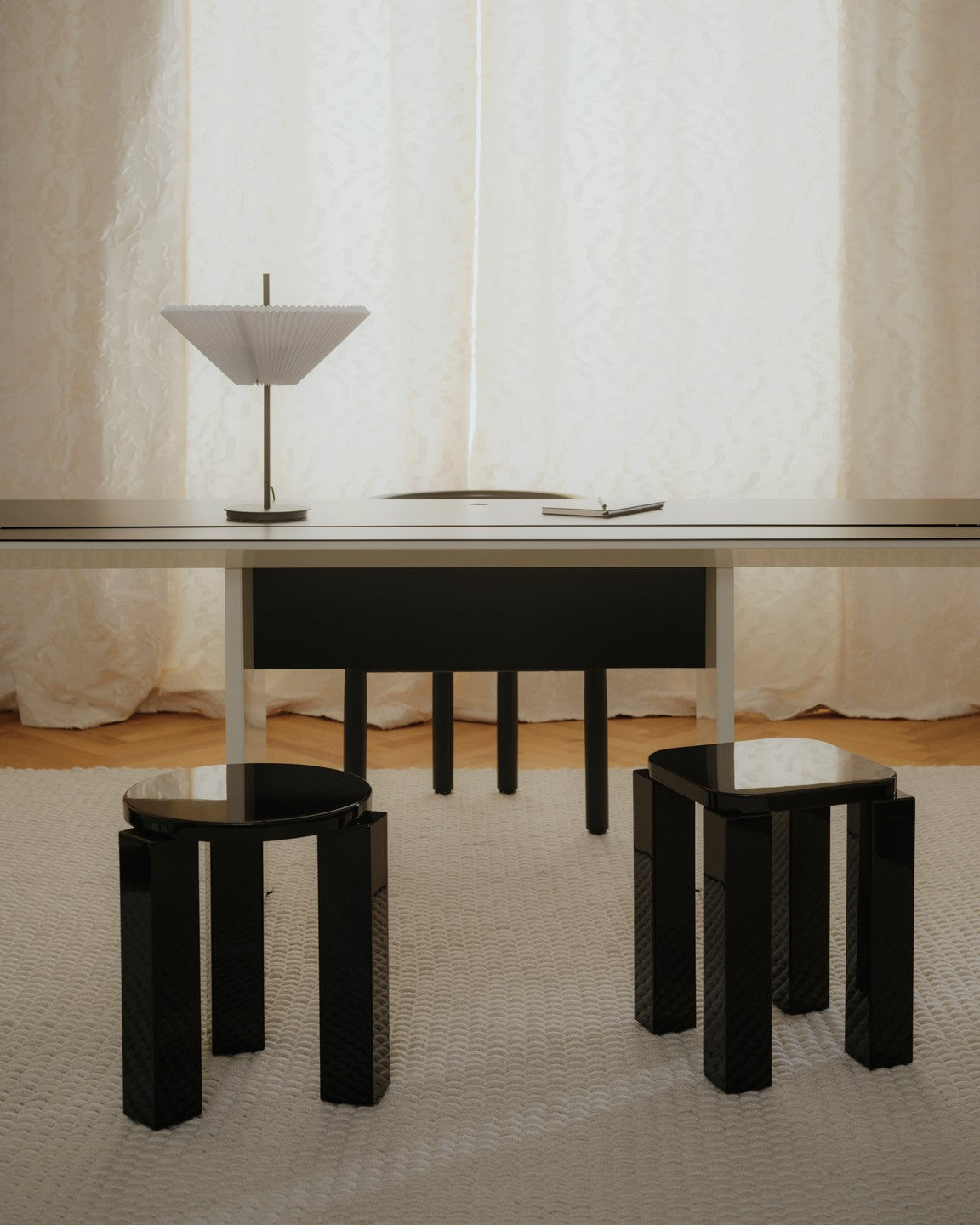 New Works Atlas Stool, lakeret