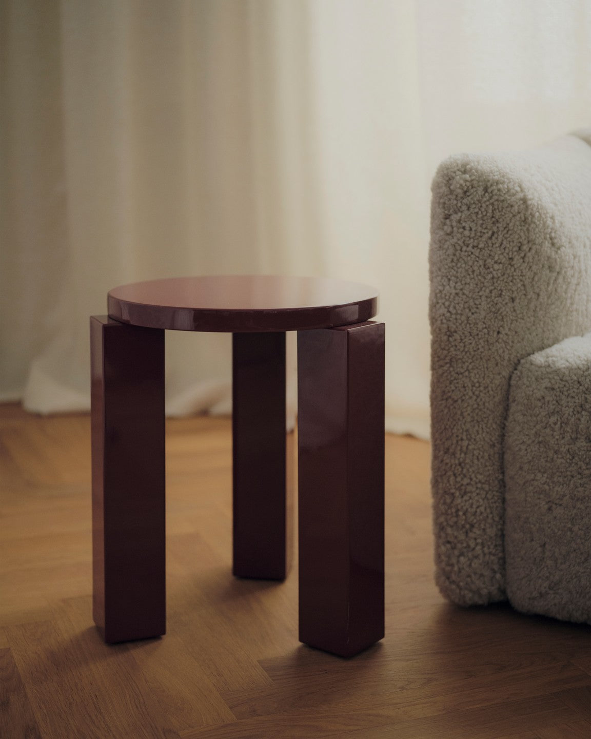 New Works Atlas Stool rund, lakeret - 2 - Jacobsen Plus