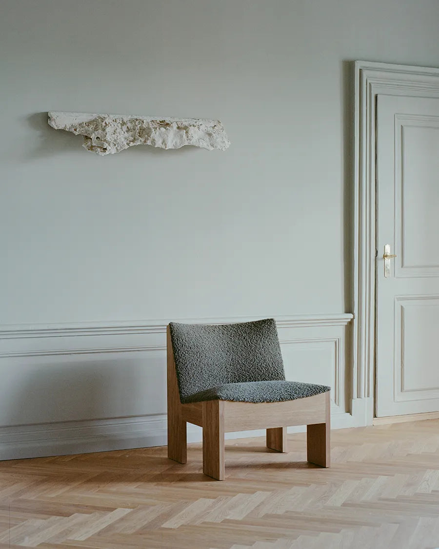 Tenon Lounge Chair, natural oak fra New Works