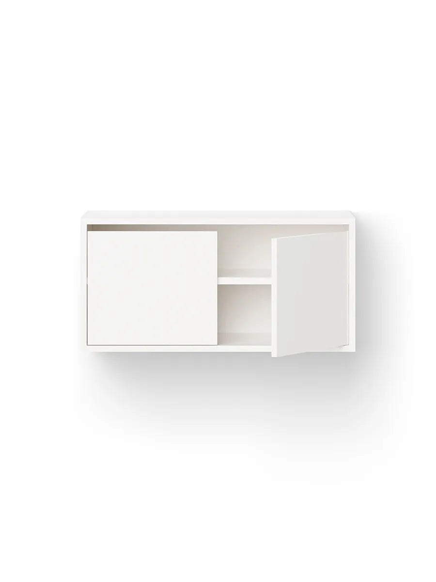 Cabinet Low w. Doors fra New Works