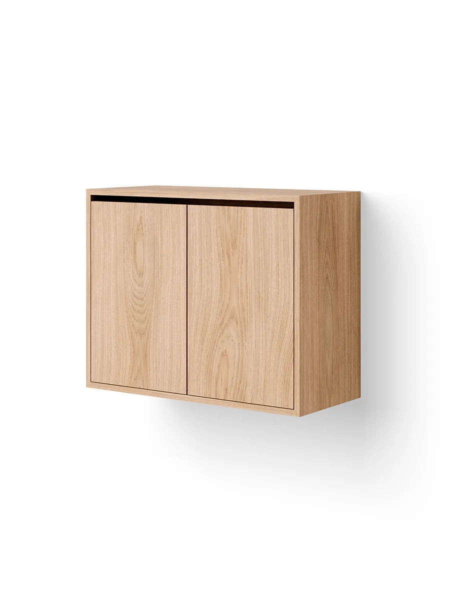 Cabinet Tall w. Doors fra New Works