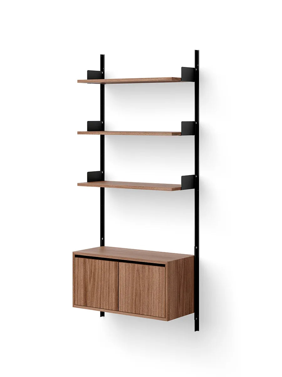 Wall Shelf Cabinet Low w. Doors fra New Works