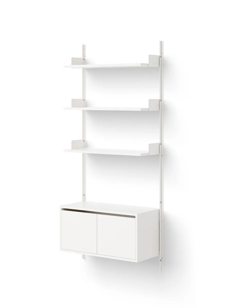 Wall Shelf Cabinet Low w. Doors fra New Works