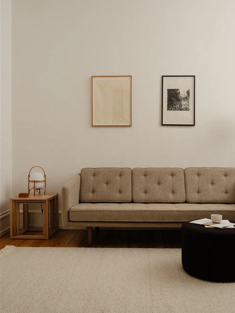 No. 1 Sofa 3-personer, re-wool af Børge Mogensen - Re-Wool 108 / Eg sæbebehandlet - Jacobsen Plus