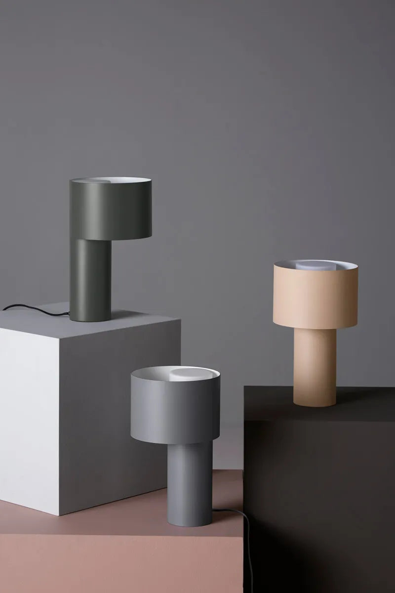 Tangent Table Lamp fra Woud - 2 - Jacobsen Plus