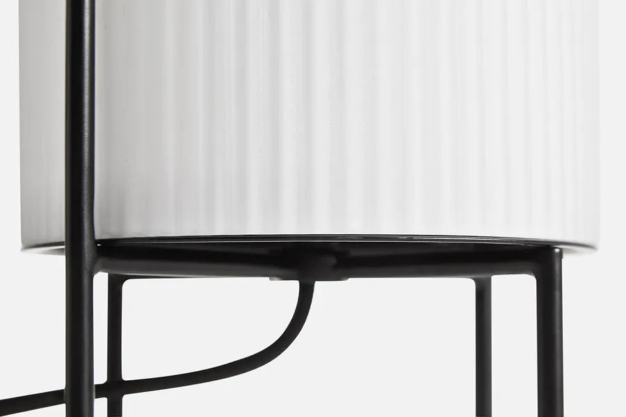 Ghost Table Lamp fra Woud - 2 - Jacobsen Plus