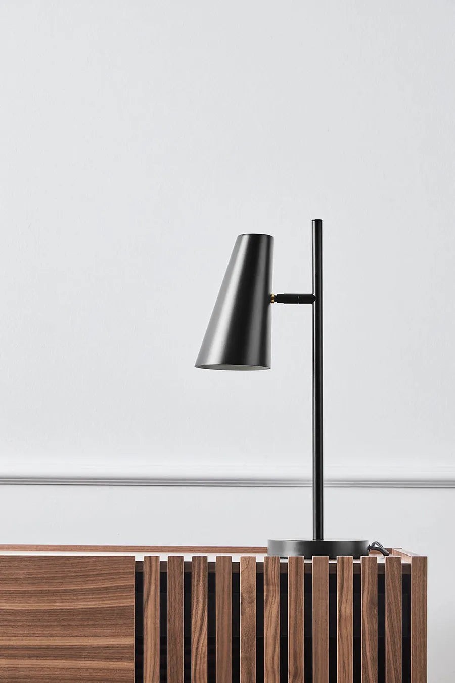 Cono Table Lamp fra Woud - 5 - Jacobsen Plus