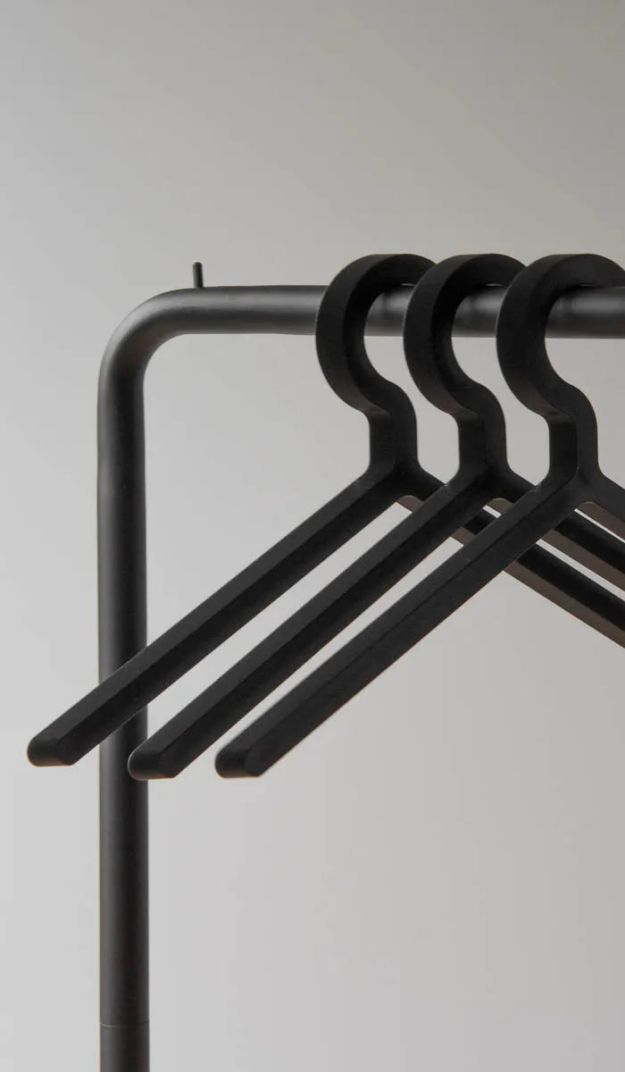 O&O Clothes Rack fra Woud - 9 - Jacobsen Plus
