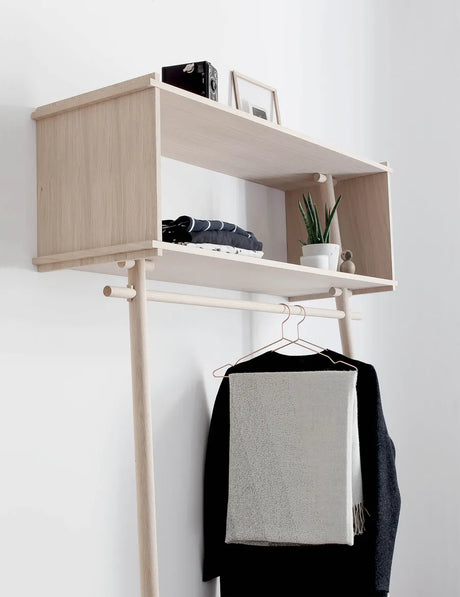 Töjbox Wardrobe fra Woud - Sortlakeret - Jacobsen Plus