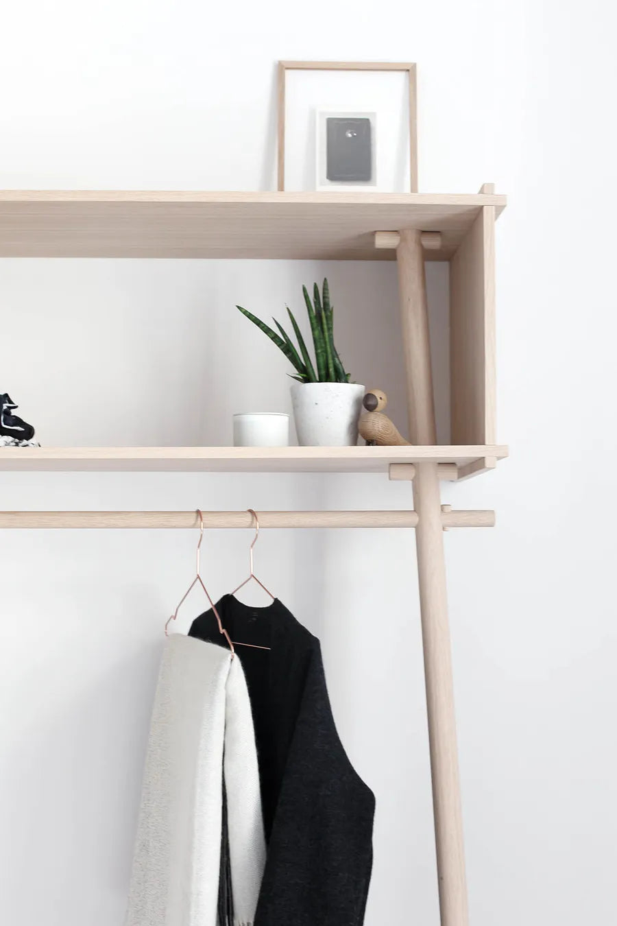 Töjbox Wardrobe fra Woud