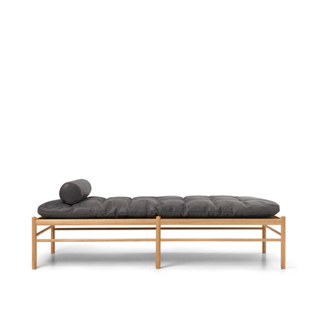 OW150 daybed eg olie, Terra-læder af Ole Wanscher - Terra Raku 20367 - Jacobsen Plus