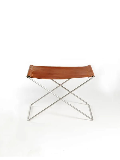 OX Stool fra OX Denmarq - Blankt / Cognac læder - Jacobsen Plus