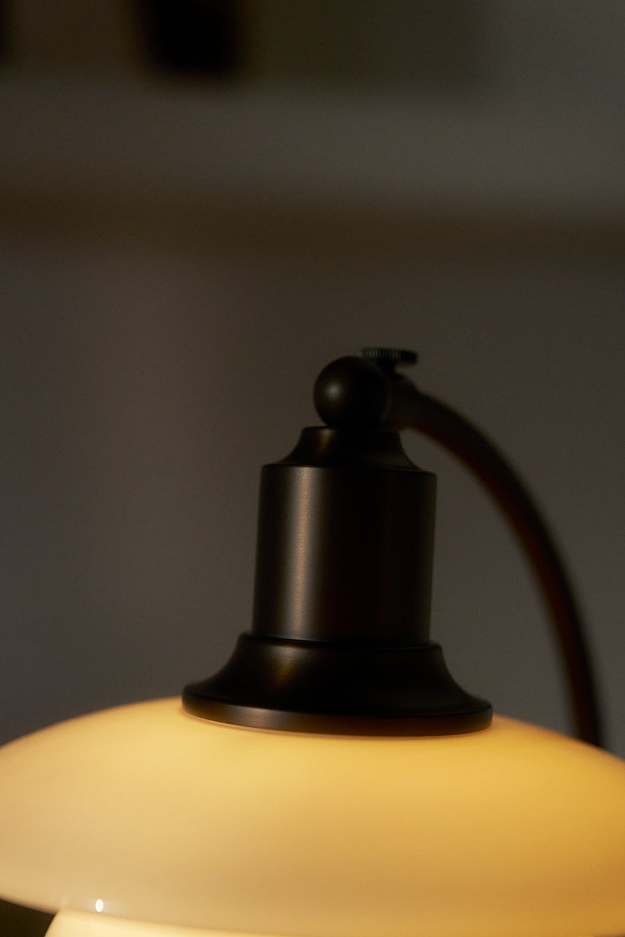 PH 2/2 Luna Bordlampe, Aged Brass fra Louis Poulsen - 8 - Jacobsen Plus
