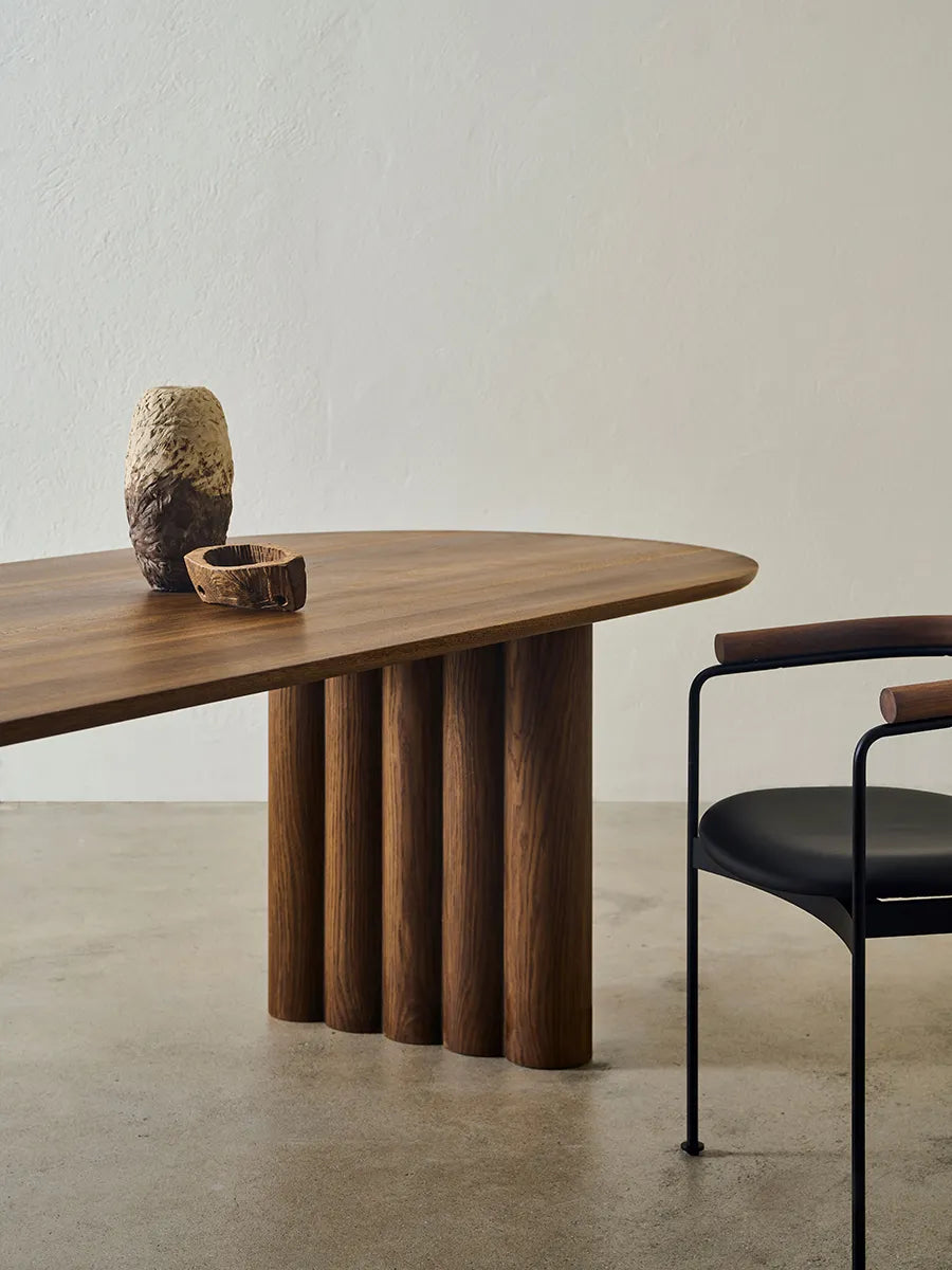 Plush Table Oval fra DK3