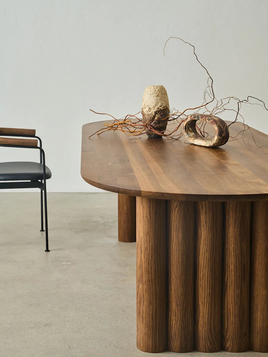 Plush Table Oval fra DK3