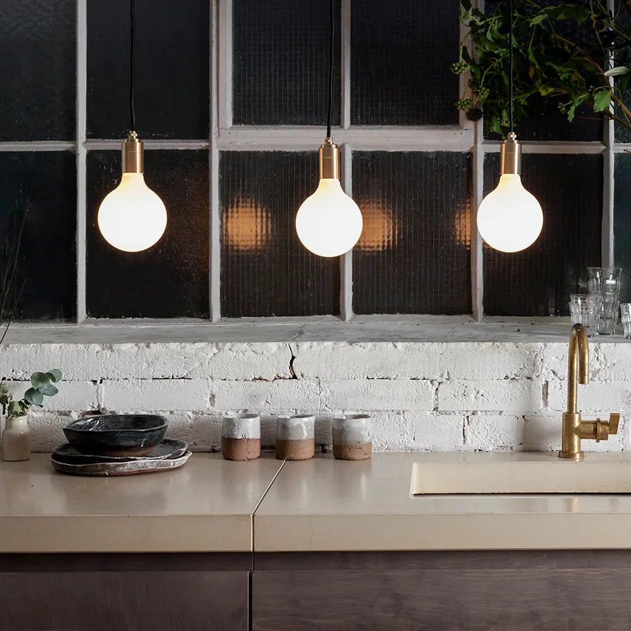 Porcelain III, Pære 6W fra Tala