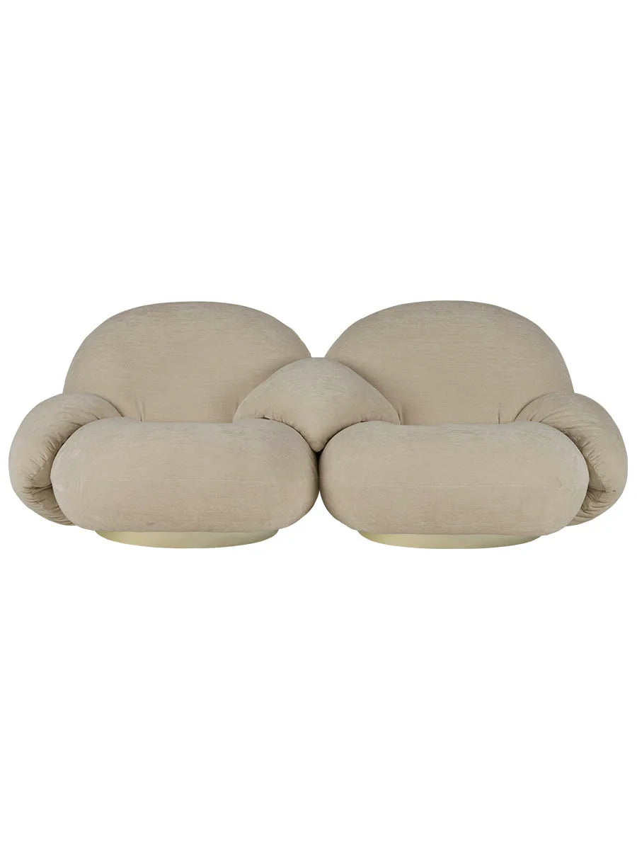 Pacha Sofa 2-seater w. Armrests and Middle fra GUBI