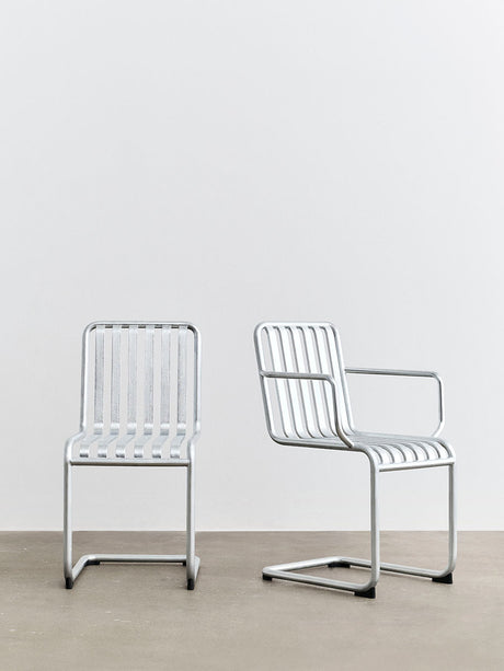 Palissade Cantilever Armchair fra Hay - Anthracite - Jacobsen Plus
