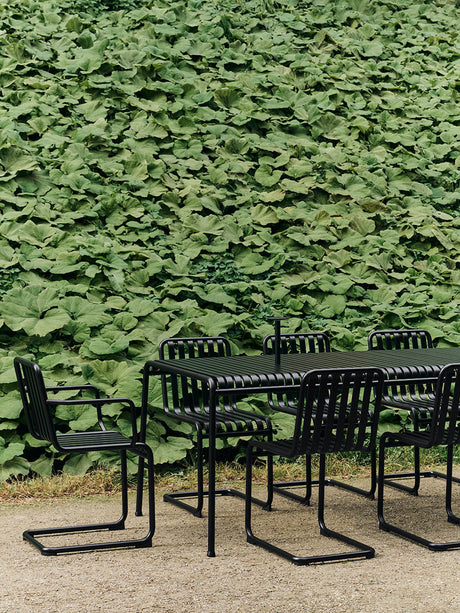 Palissade Cantilever Armchair fra Hay - Anthracite - Jacobsen Plus