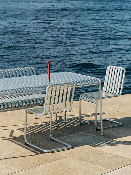 Palissade Cantilever Chair fra Hay - Cream white - Jacobsen Plus