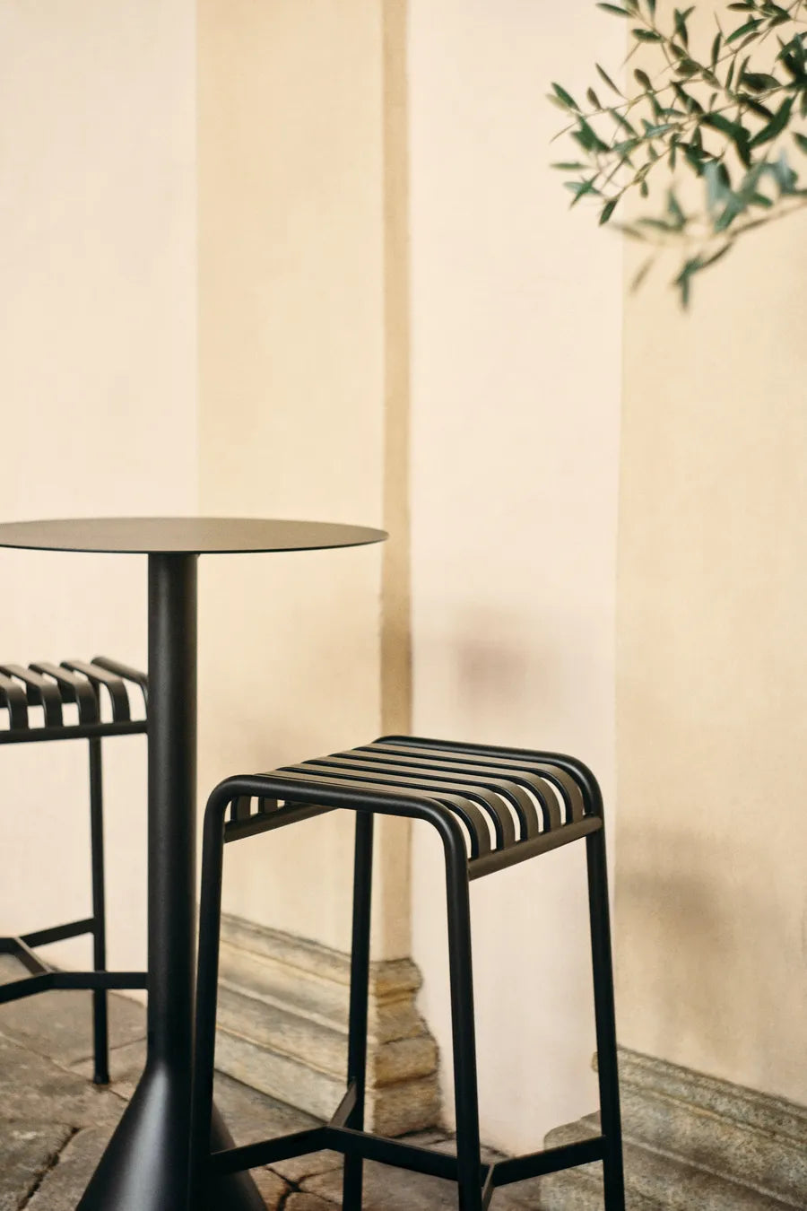 Palissade Cone Table fra Hay - 6 - Jacobsen Plus