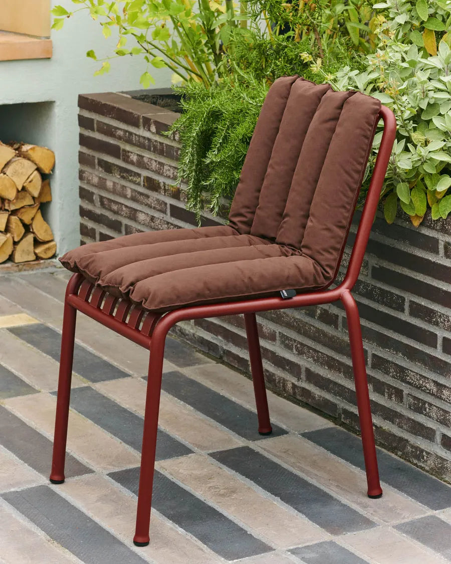 Palissade Chair, iron red fra Hay