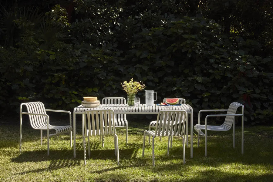 Palissade Table 170x90, sky grey fra Hay