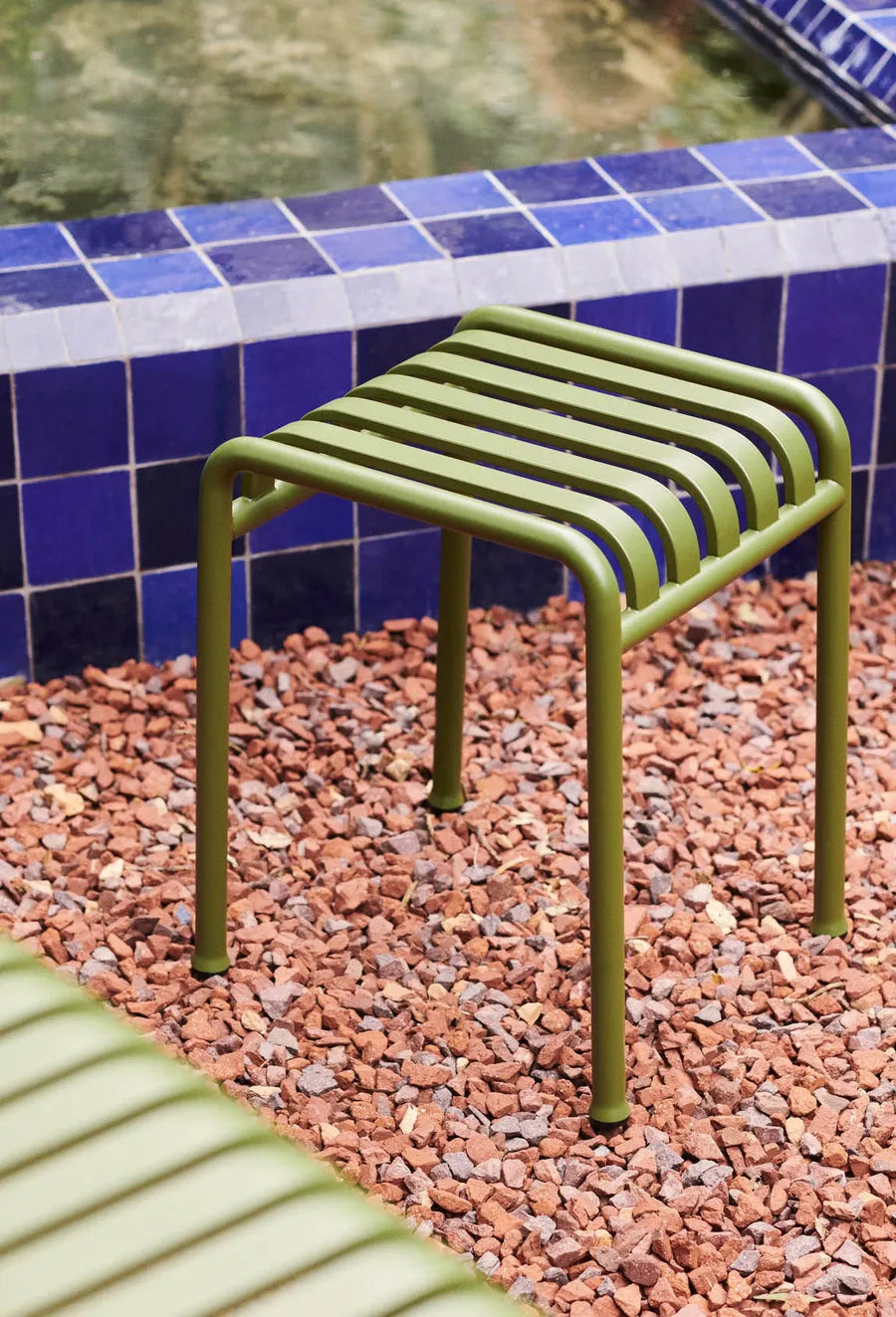 Palissade Stool, olive fra Hay - 2 - Jacobsen Plus