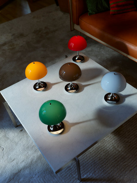 Panthella 160 Portable, The Originals af Verner Panton - Original Opal Red - Jacobsen Plus