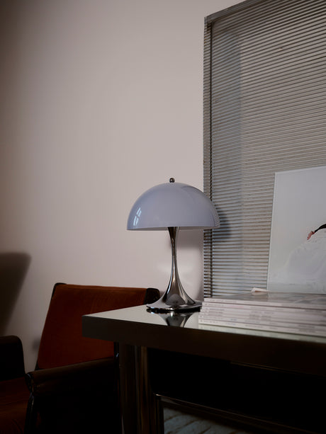 Panthella 250 Portable, The Originals af Verner Panton - Original Opal Green - Jacobsen Plus