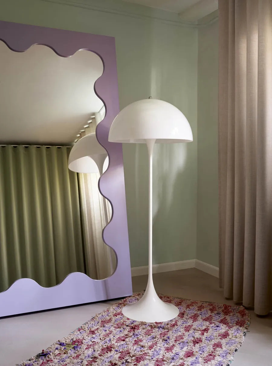 Panthella gulvlampe af Verner Panton